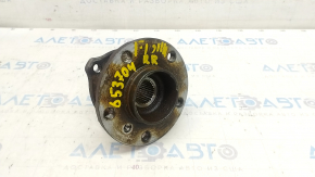 Rear right hub BMW 5 F10 11-16 complete with bearing, rusty, play
