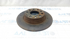 Brake disc rear right VW Passat 20-22 272/10mm