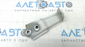 Upper center left wing bracket BMW X7 G07 19-