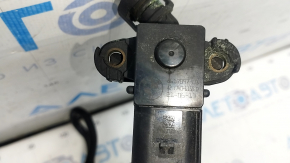 BMW 5 F10 12-16 2.0T Fuel Evaporative Canister Valve with Sensor