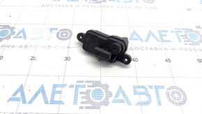 Fuel tank door lock VW Passat 20-22