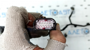 Wiring of the front bumper BMW X7 G07 19-22 for parking sensors, PMA, BSM and fog lights, the connector mount is broken