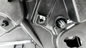 Window lift mechanism front left BMW X7 G07 19- cracks in fasteners