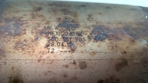The inlet pipe with catalytic converters VW Passat b7 12-15 USA 1.8T is sawn off, the mesh is torn