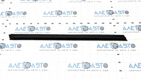 Glass seal inner door front left BMW X7 G07 19-