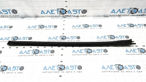 Windshield molding left BMW X7 G07 19-