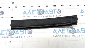 Rear left hood seal BMW X7 G07 19- on the wiper grille