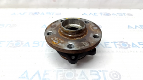 Front left hub VW Passat 20-22 bearing hums