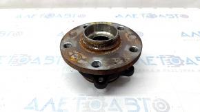 Front right hub VW Passat 20-22