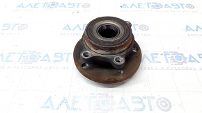 Front right hub VW Passat 20-22