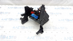 Relay block under the dashboard VW Passat 20-22 with housing