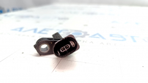 ABS sensor front right VW Passat 20-22