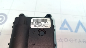 Actuator motor heater drive driver upper VW Passat 20-22