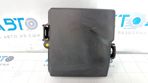 Hyundai Santa FE Sport 15-16 underhood fuse box cover scratches