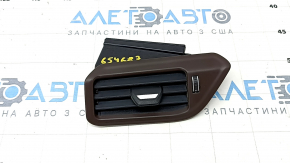 Left B-pillar air duct deflector BMW X7 G07 19-22 Mokka, broken fasteners