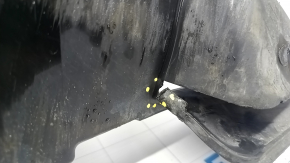 Front left mudguard lower part BMW X7 G07 19 - tears