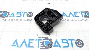 Radiator mount lower right BMW X7 G07 19- N63, S68