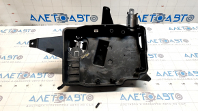 Ford Focus mk3 11-18 OEM ECU housing broken latch