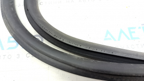 Door seal rear left Mercedes W167 GLE 350 450 20-23 worn