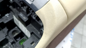 Central console armrest BMW X7 G07 19-22 leather with heating, Mokka/Canberra-beige, tears, scratches, for dry cleaning