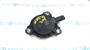 Electromagnetic valve for phase shifter control Mercedes C-class W205 300 15-21 2.0t