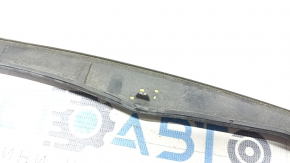 Right hood seal Audi A4 B9 17 - broken fasteners