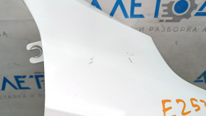 Front right wing VW Passat b8 16-19 USA white LC9A, scratches