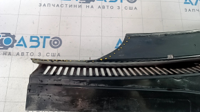Windscreen wiper grille plastic right VW Jetta 19- missing element