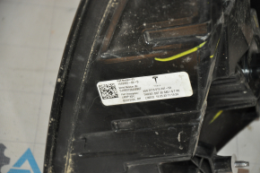 Light outer wing right Tesla Model Y 20- 4 pins, broken glass
