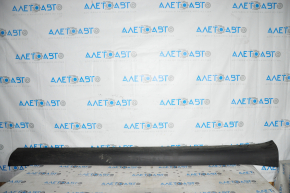 Tesla Model Y 20 right upper threshold - structure, scratches, scuffs