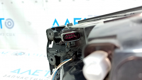 External wing light right Audi A4 B9 17-19 sedan LED, without glass, cracks, for spare parts