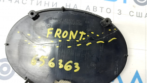 Toyota Rav4 19-hybrid front bumper emblem under radar, crack
