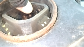 Subframe rear Toyota Rav4 19- hybrid AWD cracked gearbox silent block, rusty