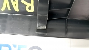 Floor lining rear central Toyota Rav4 19- hybrid black, scratches, plastic turned white, fastener broken