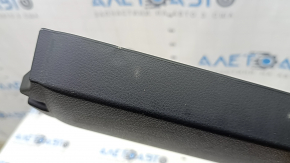 Floor lining rear central Toyota Rav4 19- hybrid black, scratches, plastic turned white, fastener broken