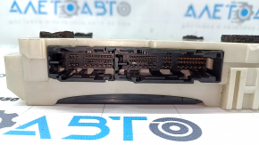 Under-dash fuse box assembly Toyota Rav4 19-