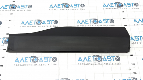 Door trim lower rear right Toyota Rav4 19- structure, scratches, dent