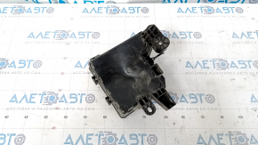 Nissan Sentra 13-19 Underhood Fuse Box Housing