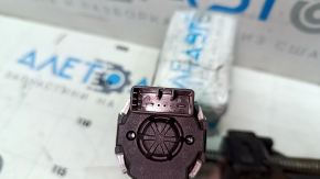 Motor for adjusting the lower cushion of the driver's seat Audi Q5 8R 09-17 rear