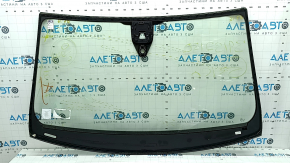 Windshield Audi Q7 16 - under camera and rain sensor, without heating, scratches