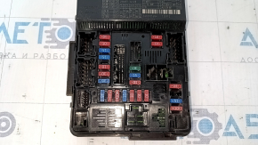 Fuse box under hood rear left Infiniti JX35 QX60 13- only block