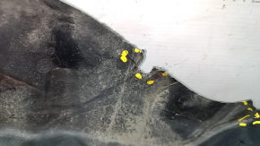 Front left fender liner VW Tiguan 12-17 rest tear, missing fragment
