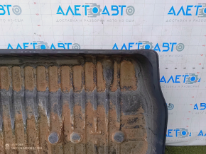 Chrysler Pacifica 17 trunk trough - sawed off