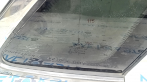 Window blind glass rear right Lincoln MKC 15 - scratches on chrome, cut seal