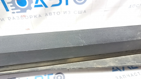 Left threshold Lincoln MKC 15 - structure, dented fastening, scratches