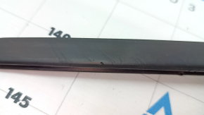 Left windshield molding Audi Q7 16 - seal tear, scratches
