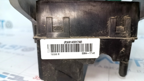 Underhood fuse box Dodge Journey 11- 2.4
