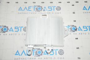 Tesla Model Y 20- Audio Amplifier