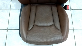 Passenger seat Audi Q7 16- with airbag, brown leather, heating, ventilation, electric, cracks, needs cleaning