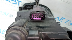 Headlight front right VW Passat b7 12-15 USA bare, halogen, sand, scratches, debris inside, no plug